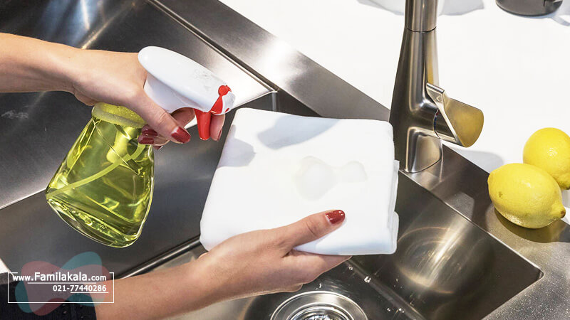 استفاده از لیمو ترش برای تمیز کردن لگن سینک ظرفشویی